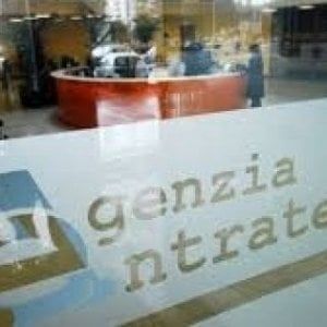 Coronavirus, l’Agenzia delle entrate della Campania invita a usare i servizi online