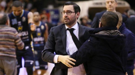 Basket, dalla carrozzeria alla serie A. Lepore: ''La mia passione per salvare Cremona''