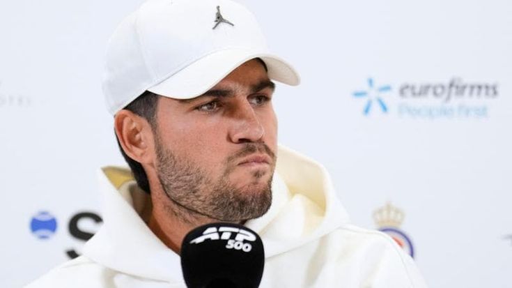 Allarme Alcaraz, niente Wimbledon: “Non sono pronto”