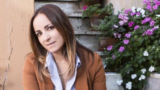 Camila Raznovich: "Torno con Kilimangiaro ma sogno un late show al femminile"