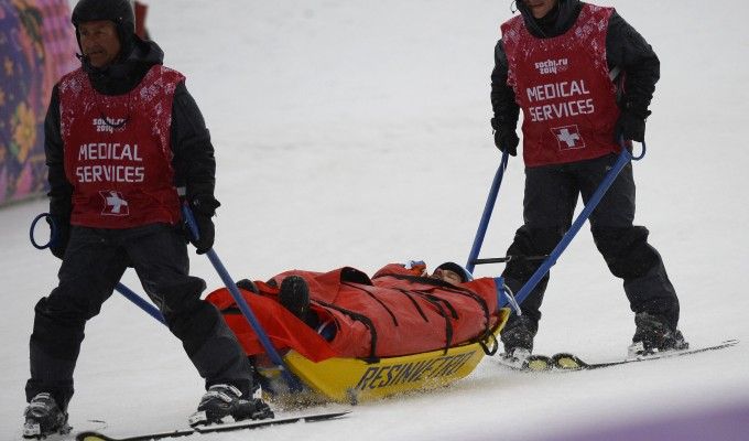 Sochi 2014, snowboard cross: Matteotti sesto, brutta caduta per Visintin