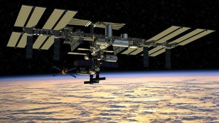 Terremoti, un aiuto dallo spazio: “Ai Campi Flegrei preceduti da aumenti di temperatura del suolo”