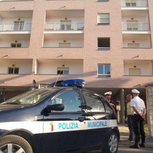 Bari, pedone investito da un'auto muore subito dopo l'incidente