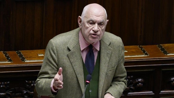 Abuso d’ufficio, arriva il ddl di Nordio: il reato cambia ma non si cancella 