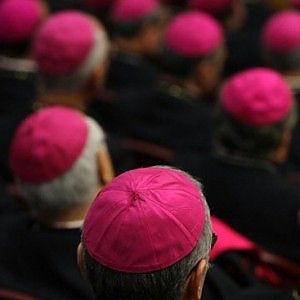 Mario Guarino: "Case, ville, soldi e terreni: vi svelo gli affari dei cardinali"