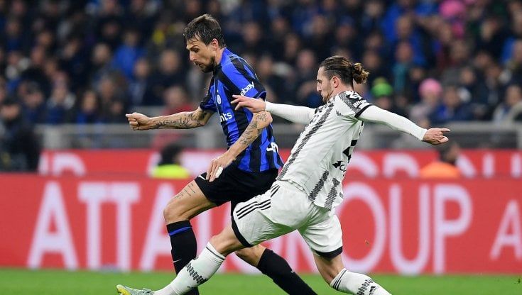 Italiani, popolo di tifosi: ma per il 54% la serie A adesso è meno credibile