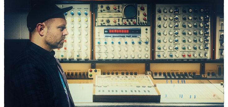 Dj Shadow: "Sono un dj ma soprattutto un fan della musica"