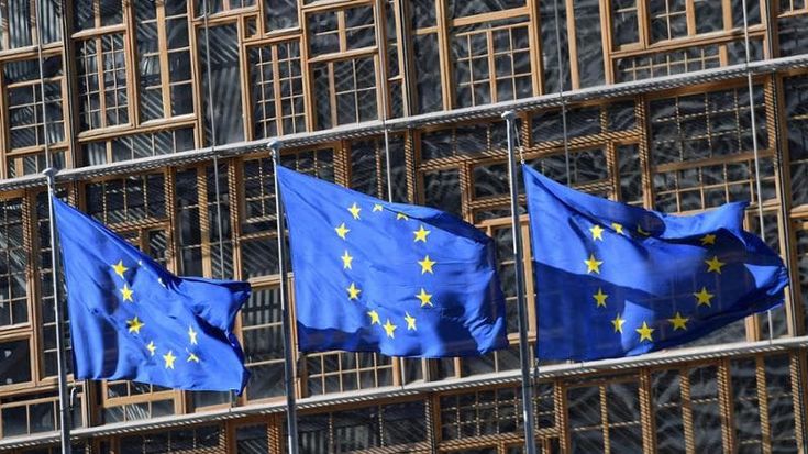 Dall’Anpi all’ex leghista: i siciliani in piazza per difendere l’Europa