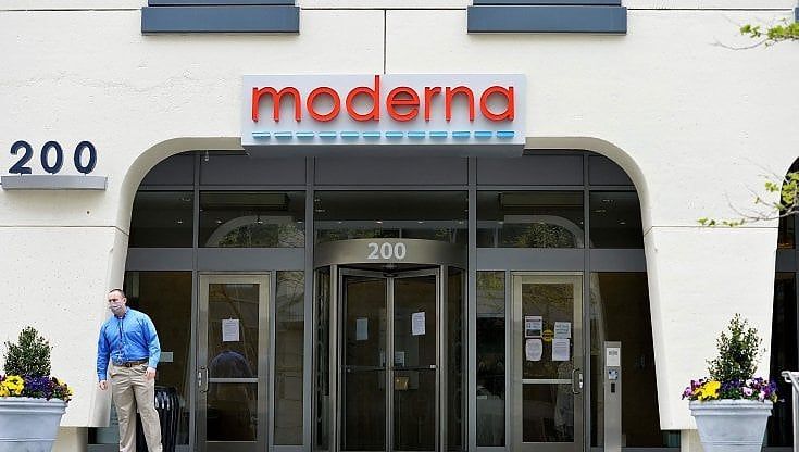 Moderna: "La sospensione dei brevetti sui vaccini è inutile". L'Ue: "Eliminare piuttosto le barriere all'export"