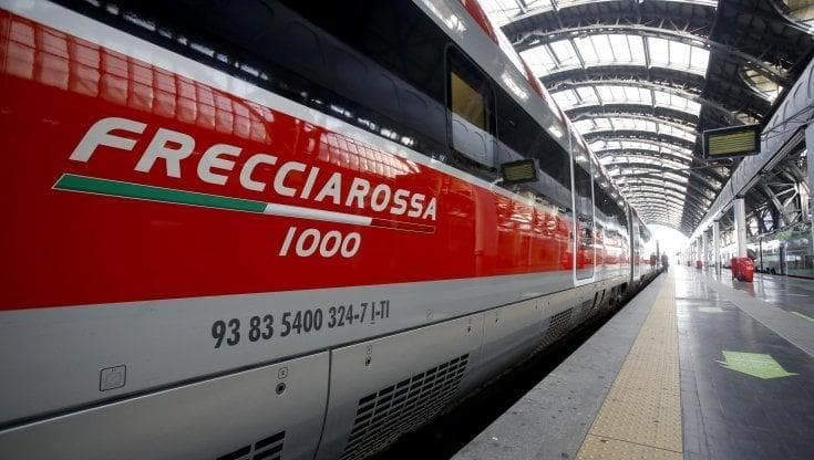 Biglietti del treno: potranno venderli anche le agenzie viaggi online