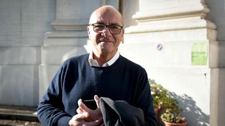 Premio Leonardo a don Loffredo. “Riconoscimento alla mia gente”