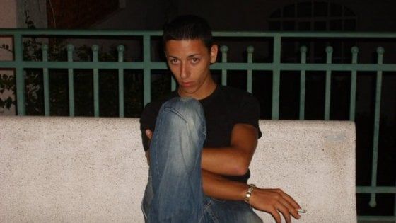 Ischia, morto per meningite il ragazzo di 29 anni:  un mese fa stessa sorte per la nipotina. Sull'isola è psicosi