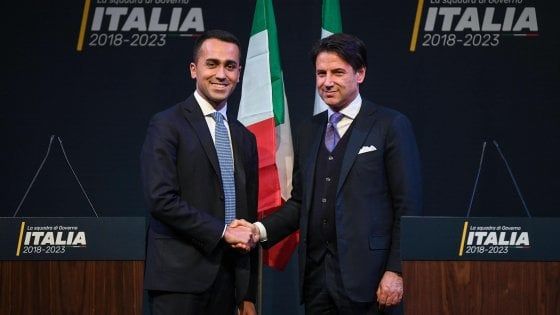 Curriculum Conte, Pd: "Gravissimo taroccamento". Fi: "Su M5s ombre inquietanti". Di Maio lo difende