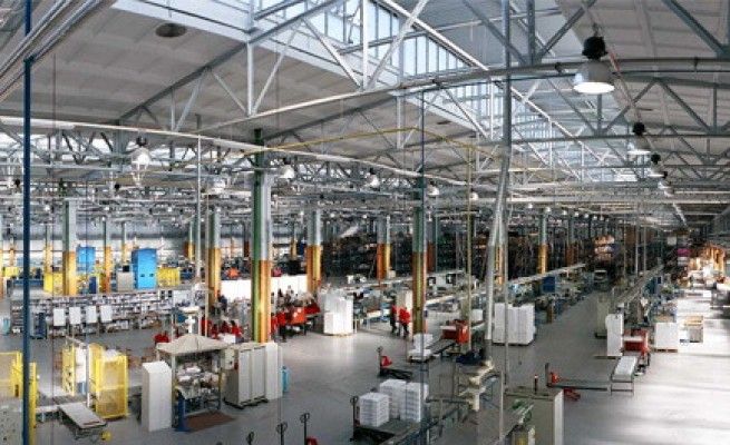 Whirlpool lascia la Svezia per Varese:<br />"Qui i forni a microonde per l'Europa"