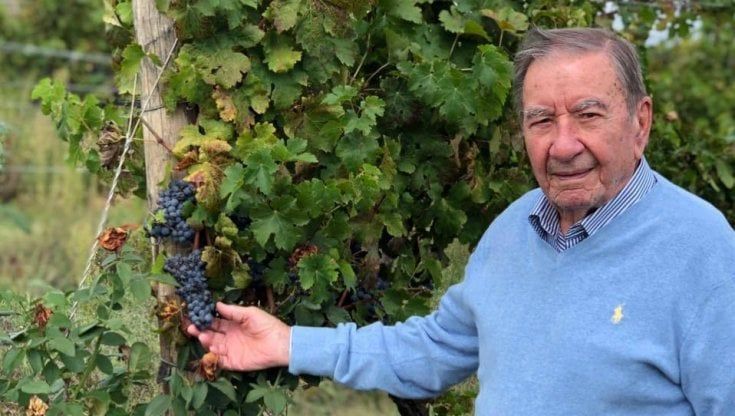 Prato, il partigiano di 92 anni guarito dal virus: "Non mi presero i tedeschi, figuriamoci il Covid"