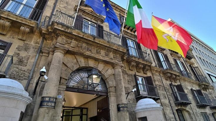 La giostra dei candidati: già dieci in corsa per la Presidenza della Regione