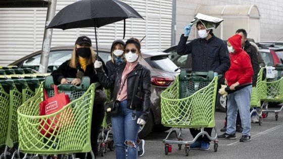 Coronavirus, commercialisti: "La paralisi economica costa 85-100 miliardi al mese"