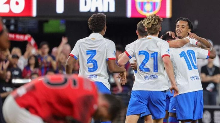 Milan, non bastano i lampi di Leao. Il Barcellona vince 1-0 con una magia di Ansu Fati. Pioli. “Ho visto tante cose buone”