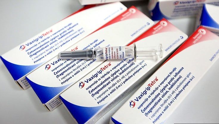 Vaccino influenzale, boccata d'ossigeno: arrivano 30mila dosi nelle farmacie del Piemonte