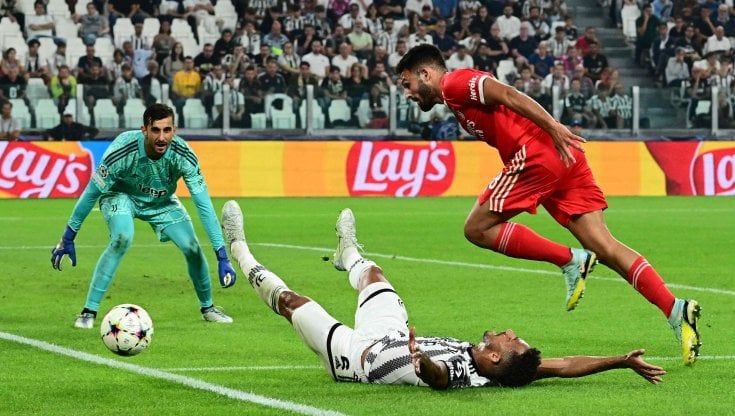 Le pagelle di Juventus-Benfica: Perin para l'impossibile, Otamendi domina la difesa