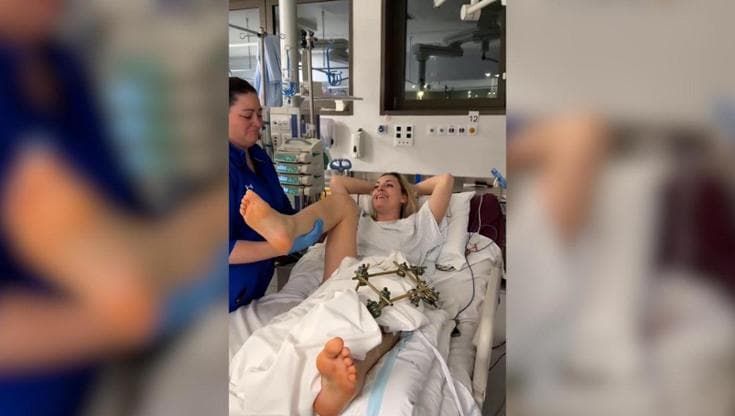 Lindsey Vonn, il video della degenza all'ospedale di Treviso: "Grazie, torno alla vita. Sorridete"