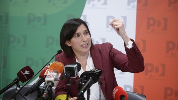 Groenlandia, Schlein: “Meloni doveva essere netta”. Conte: “Servilismo agli Usa”