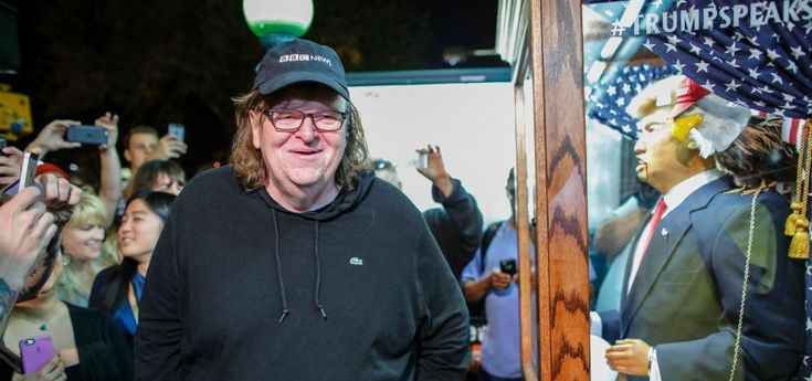 Michael Moore e il film su Trump: "Un appello agli elettori depressi"