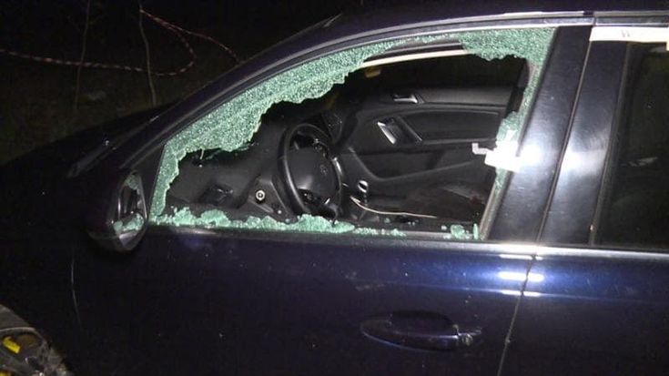 Bari, ucciso a colpi d’arma da fuoco in auto: trovato il corpo di un 43enne nelle campagne