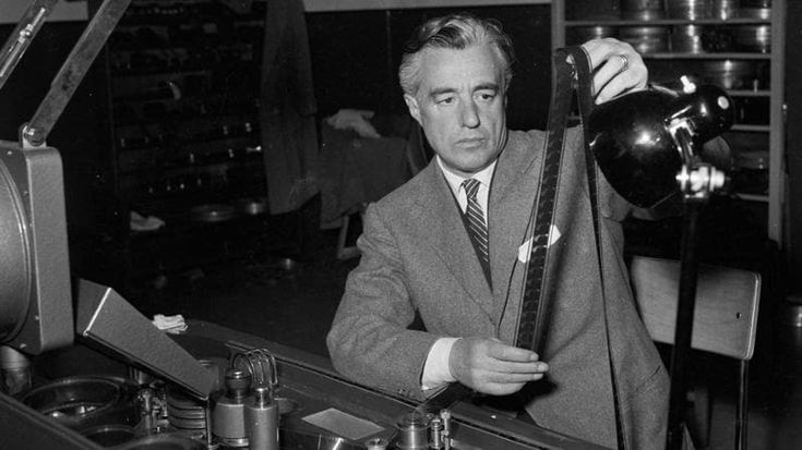 ‘L’oro di Napoli’ alla Mostra di Venezia: così dal Neorealismo germogliò la futura commedia all’italiana