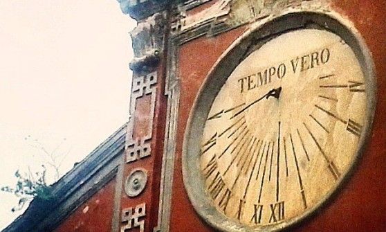 L'orologio torna indietro di due ore per guadagnare tempo contro il linfoma