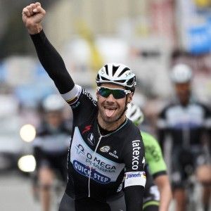 Ciclismo, Boonen vince a Kuurne. Gp Lugano a Finetto