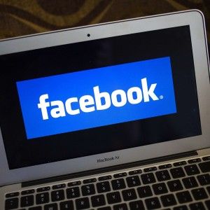 Facebook e Apple, giro di vite sulla privacy: pi&ugrave; controllo per gli utenti, obbiettivo sicurezza