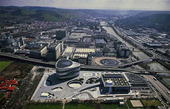 Mercedes-Benz prepara l’offensiva per l’auto elettrica
