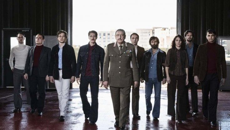 Rita Dalla Chiesa si candida, rinviata la fiction Rai sul padre con Sergio Castellitto