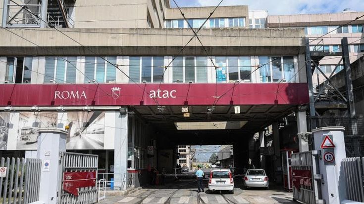 Scatole nere sui mezzi Atac: “Monitoreranno il traffico con l’intelligenza artificiale”
