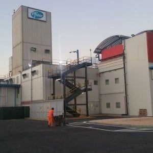 Catania, muore per virus un dipendente, i sindacati chiedono la chiusura di Pfizer