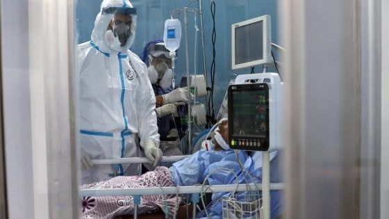 Coronavirus, 15 nuovi casi in Sicilia: undici sono migranti