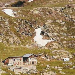 Tra pioggia e crisi l'estate orribile dei rifugi alpini