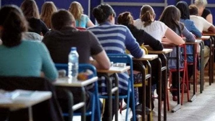 Maturità 2026: per la prima prova sette tracce, sei ore e la paura di non avere niente da dire