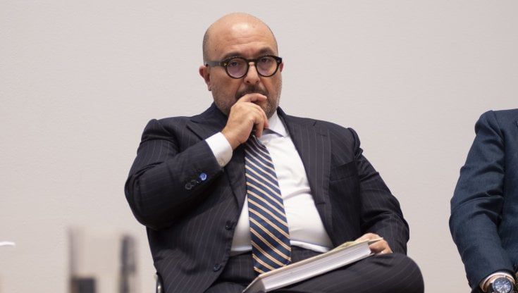Dal ministero si allunga l’ombra del commissario al Maggio
