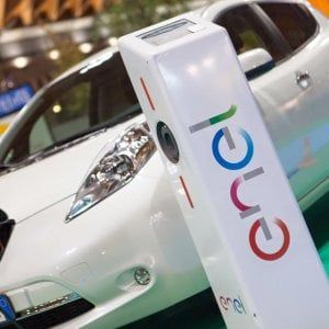 Enel punta 300 milioni sulle ricariche. In arrivo 14 mila colonnine entro il 2022