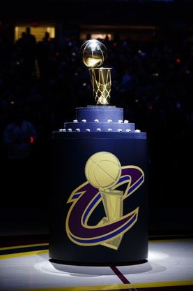 Basket Nba, la consegna dell'anello a Cleveland