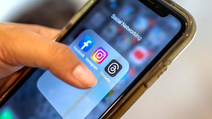 Turchia, sentenza della Corte di Ankara: “Mettere like su Instagram è causa di divorzio”