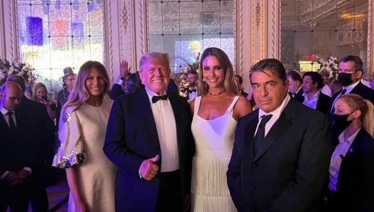 Esclusivo / Trump si confida alla festa privata: "Il mio piano per tornare alla Casa Bianca"