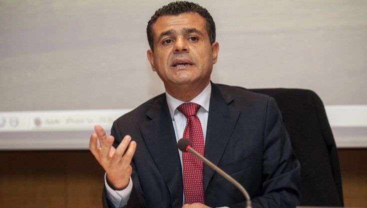 Scontro su Rear, M5s: “Il sindaco ne parli in aula”