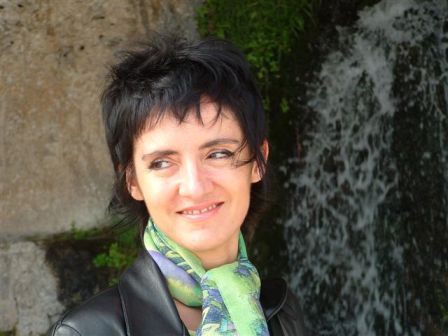 Giovanna Cosenza: "Supermercati aperti 24 ore? Così succede in tutto il mondo"