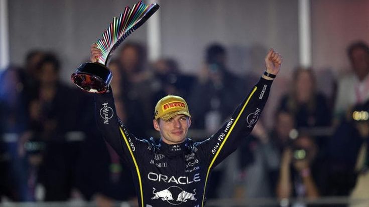 McLaren, harakiri a Las Vegas. Verstappen riapre il Mondiale