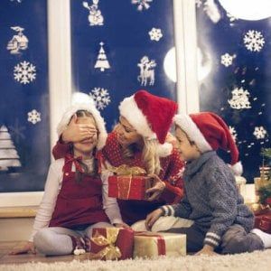 Giochi elettronici sotto l'albero, come scegliere quello giusto in base all'età