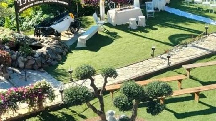 Scoperta nei boschi la villa dei festini hard, The Woods: blitz tra droga e prostituzione