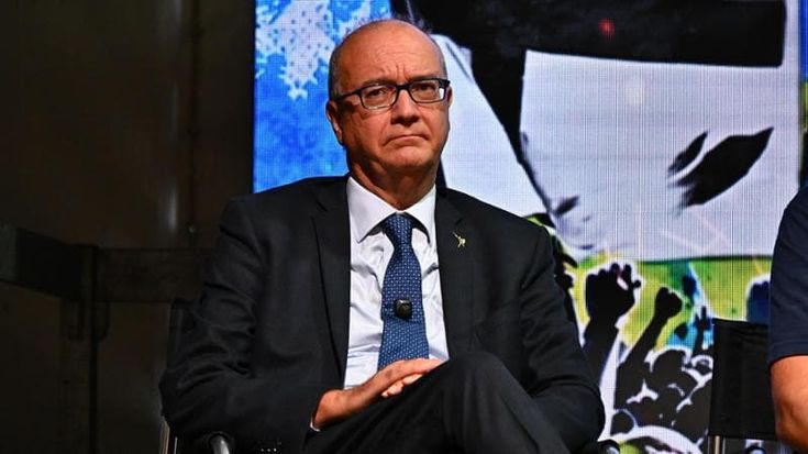 Scuola, pronto il decreto sul tetto di alunni stranieri. Ma riguarda 2000 classi